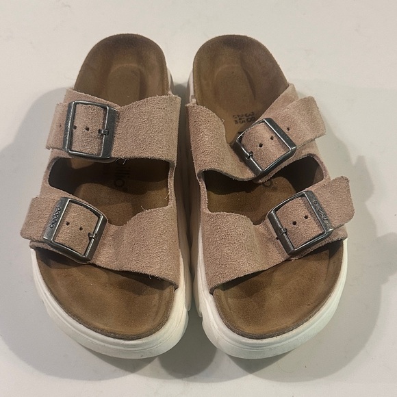 Birkenstock Papillo Arizona Chunky Platform Sandal Size 38Warm Sand Suede - Picture 1 of 4
